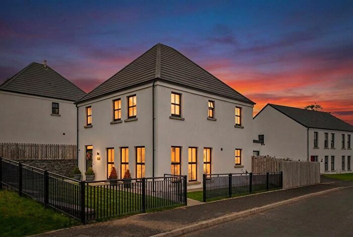 4 Bedroom Detached House For Sale In , Cumber View, Claudy, Londonderry, BT47