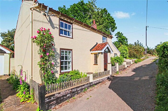 3 Bedroom Detached House For Sale In The Street, Holton, Halesworth, Suffolk, IP19