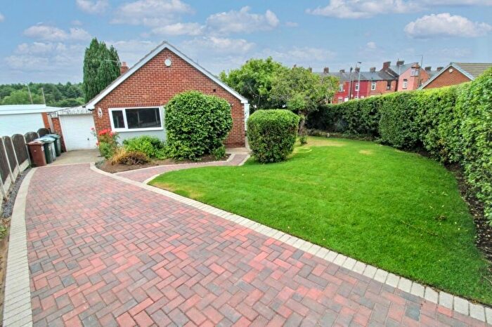 2 Bedroom Bungalow For Sale In Barnwell Crescent, Wombwell, Barnsley, S73