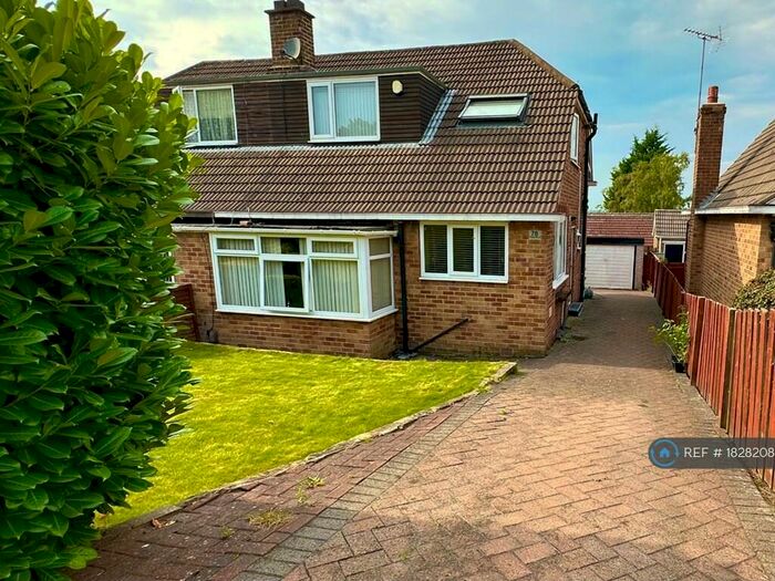 3 Bedroom Semi-Detached House To Rent In Tinshill Road, Leeds, LS16