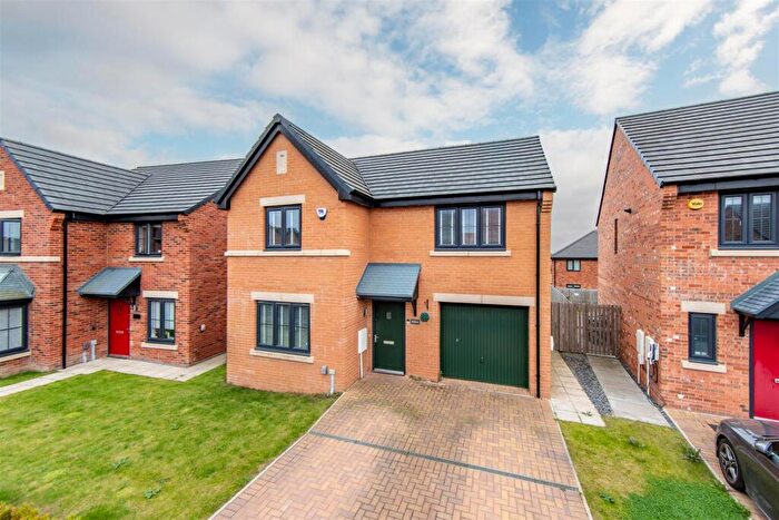 3 Bedroom Detached House For Sale In Mooney Crescent, Callerton, NE5