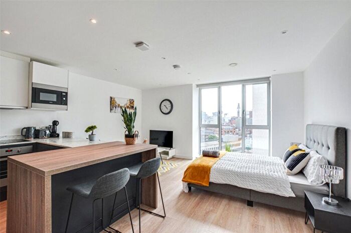1 Bedroom Apartment For Sale In Quay Street, Salford, Greater Manchester, M3