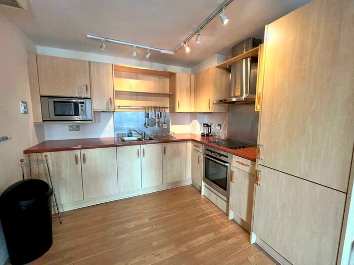 3 Bedroom Apartment To Rent In Wharfside Street, Birmingham, B1