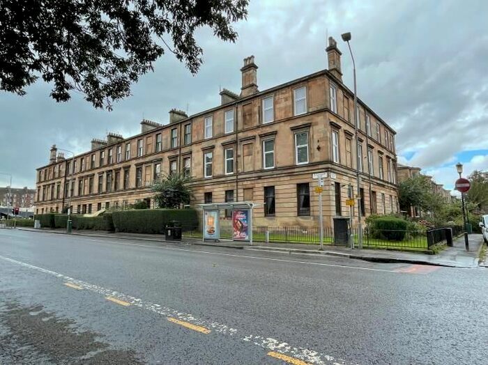 3 Bedroom Flat To Rent In Marywood Square, Glasgow, G41