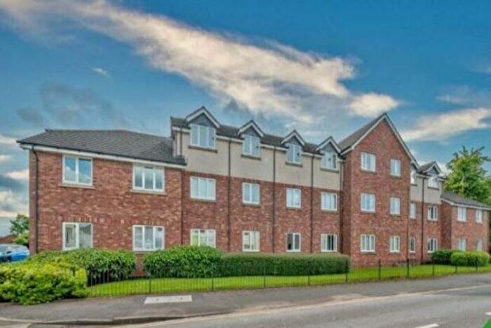 2 Bedroom Flat To Rent In Hednesford Road, Cannock, WS12
