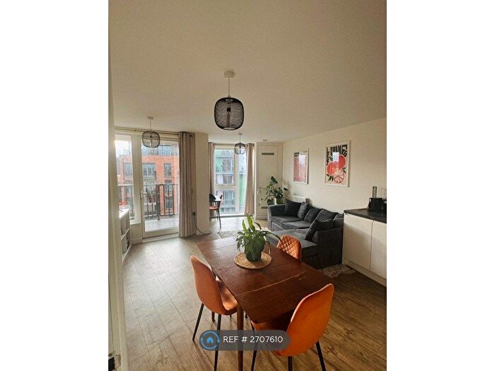1 Bedroom Flat To Rent In Rye Lane, London, SE15