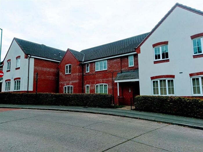 2 Bedroom Flat To Rent In Parish Court, Church Place, WS3