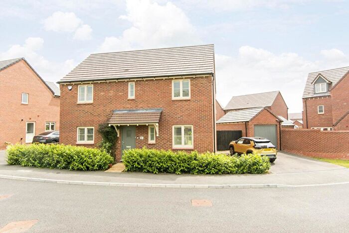4 Bedroom Detached House For Sale In Fern Road, Lutterworth, Leicestershire, LE17