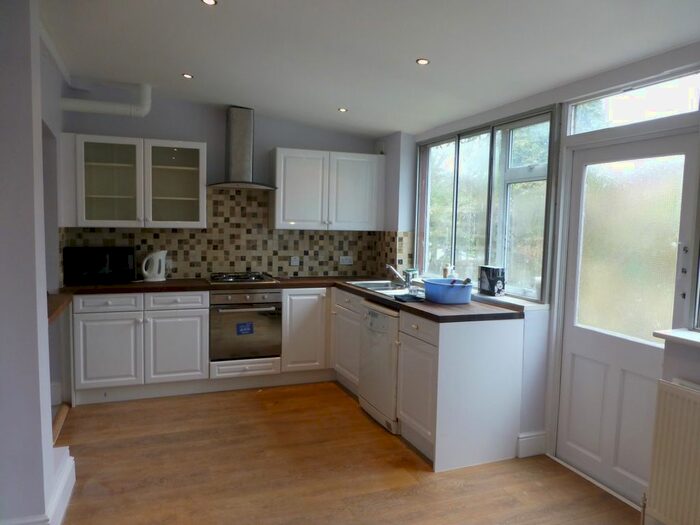 4 Bedroom Terraced House To Rent In Cowper Road, London, W7