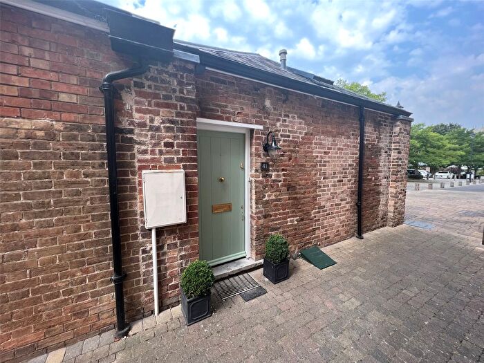 2 Bedroom Bungalow To Rent In St. Josephs Field, Taunton, TA1