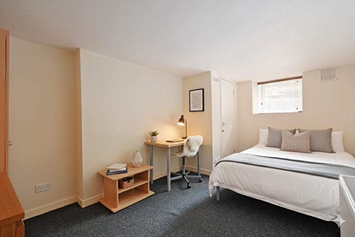 1 Bedroom Apartment To Rent In Newbould Lane, Sheffield, S10