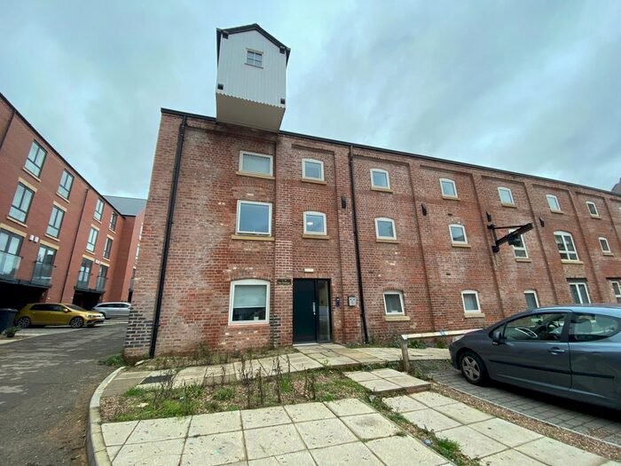 2 Bedroom Flat To Rent In Old Brewery Yard, Kimberley, Nottingham, NG16