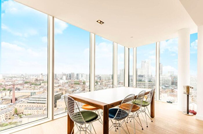 3 Bedroom Penthouse To Rent In Avantgarde Place, , Shoreditch, London, E1