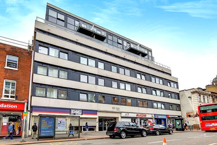 1 Bedroom Flat For Sale In High Street, Central Croydon, CR0