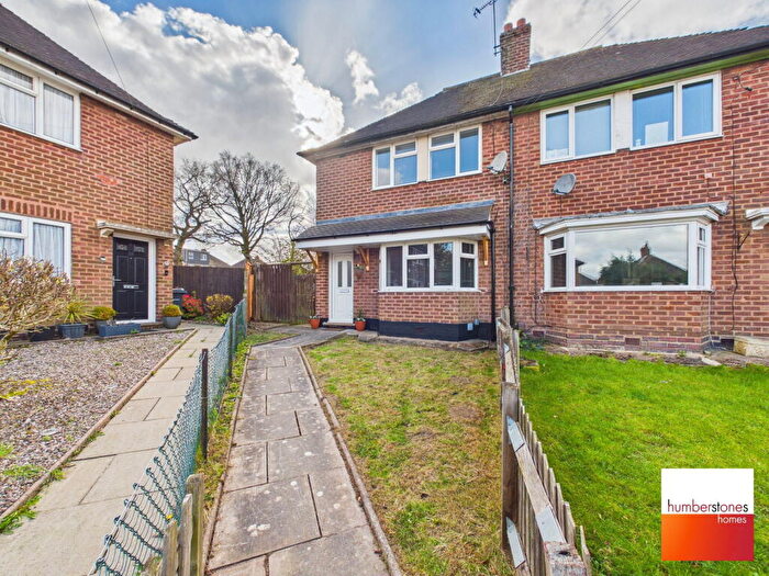 2 Bedroom Semi Detached House For Sale In Pinner Grove, Quinton, B32