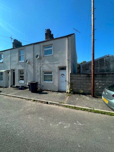 3 Bedroom End Of Terrace House To Rent In Maude Street, Deeside, CH5