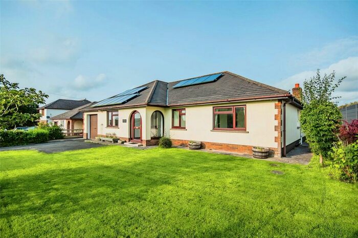 4 Bedroom Bungalow For Sale In Caemorgan Road, Cardigan, Ceredigion, SA43