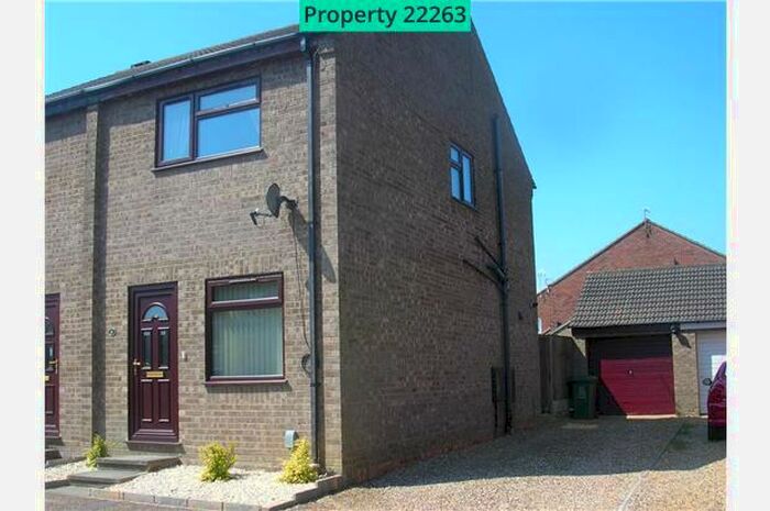 2 Bedroom Semi-Detached House To Rent In Styles Close, Bradwell, Great Yarmouth, NR31