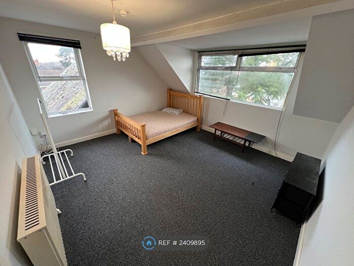 2 Bedroom Flat To Rent In Station Road, Mickleover, Derby, DE3