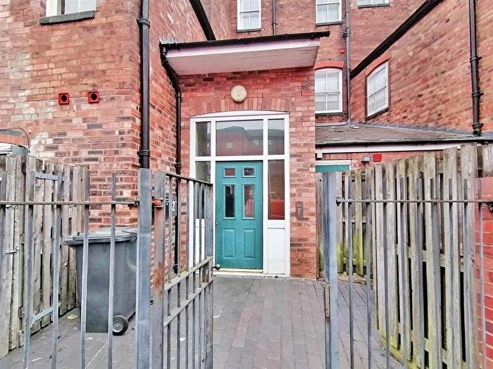 1 Bedroom Flat For Sale In London Place, Wolverhampton, WV3