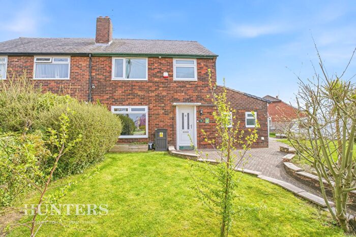 3 Bedroom Semi Detached House For Sale In Meadow Lane, Garden Suburbs, Oldham, OL8