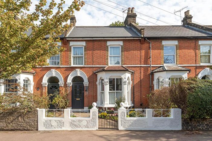 4 Bedroom Terraced House For Sale In Albany Road, Manor Park, E12