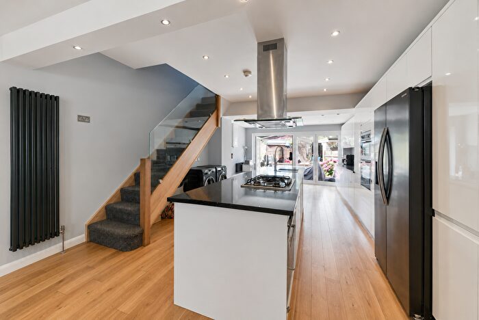 4 Bedroom Terraced House For Sale In Bassant Road, London, SE18