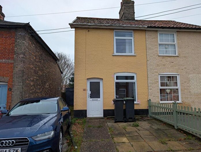 2 Bedroom Semi Detached House For Sale In Bridge Street, Stowmarket, IP14