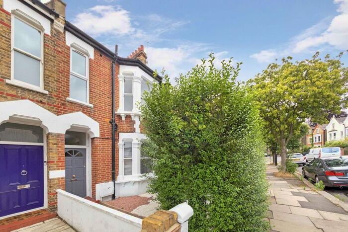 4 Bedroom Property To Rent In Barrowgate Road, London, W4