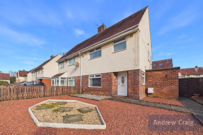 3 Bedroom Semi Detached House For Sale In Valley View, Birtley, DH3