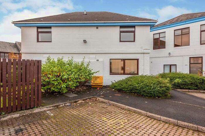 2 Bedroom Apartment To Rent In Grahams Road, Falkirk, FK2