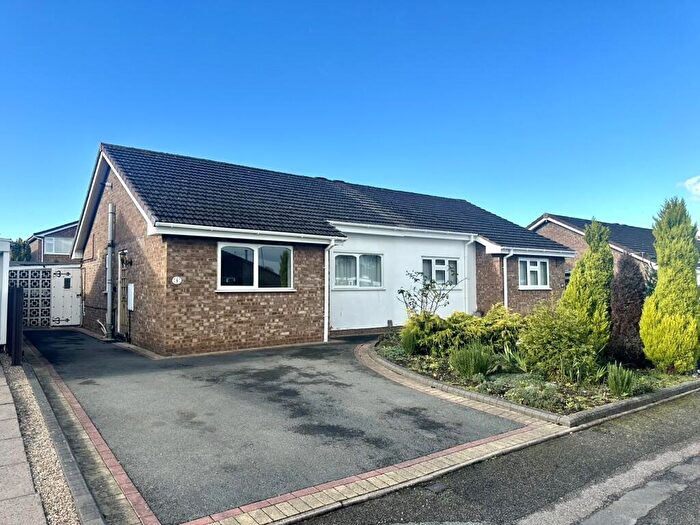 2 Bedroom Bungalow To Rent In Madox Close, Tamworth, B79