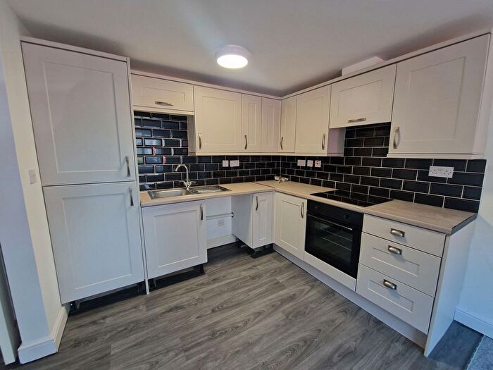 2 Bedroom Flat For Sale In Gun Lane, Lowestoft, NR32