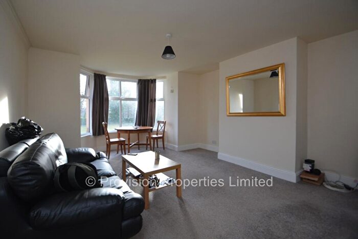 1 Bedroom Flat To Rent In Cliff Road, Woodhouse, Leeds, LS6