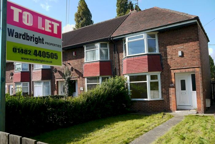 3 Bedroom Terraced House To Rent In Cranbrook Avenue, Hull, HU8