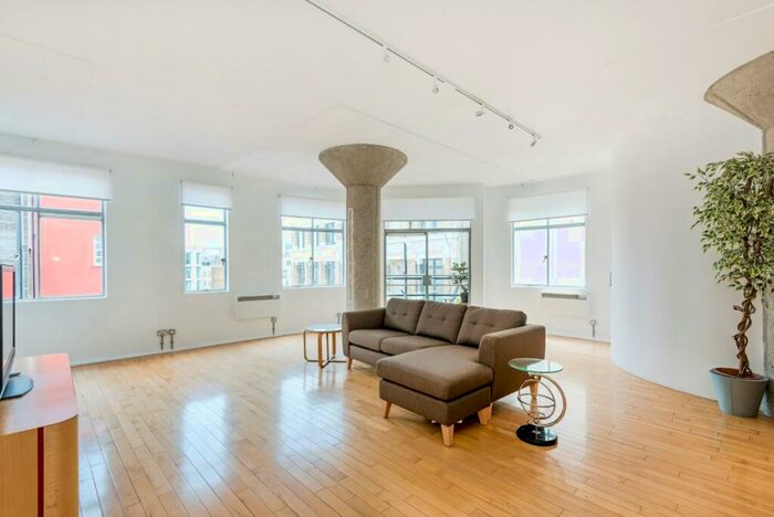 2 Bedroom Flat To Rent In Saffron Hill Clerkenwell, EC1N