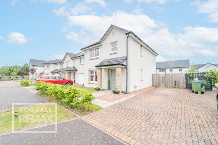 3 Bedroom Detached House For Sale In Longwall Gardens, Uphall Station, EH54
