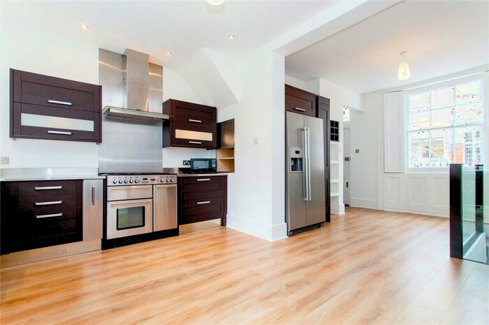 4 Bedroom Terraced House To Rent In Balfe Street, Gattis Wharf, N1