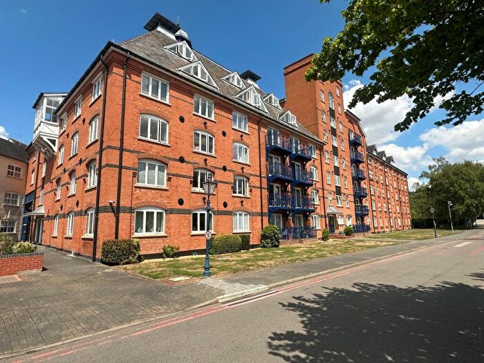 1 Bedroom Apartment For Sale In Sheering Lower Road, Sawbridgeworth, CM21