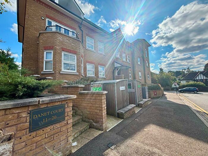 1 Bedroom Flat For Sale In Campden Road, South Croydon, CR2