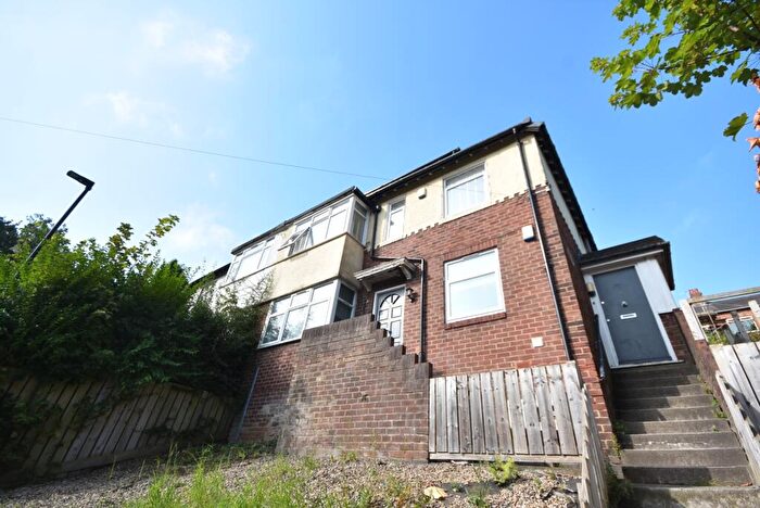 3 Bedroom Flat To Rent In SpringbanRoad, Sandyford, NE2