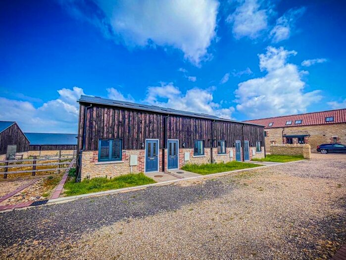 3 Bedroom End Of Terrace House To Rent In Hay Barn, Metheringham, Lincoln, LN4