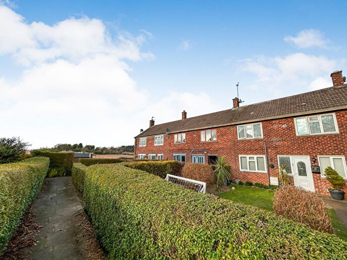 3 Bedroom Terraced House For Sale In Great Hoggett Drive, Beeston, NG9