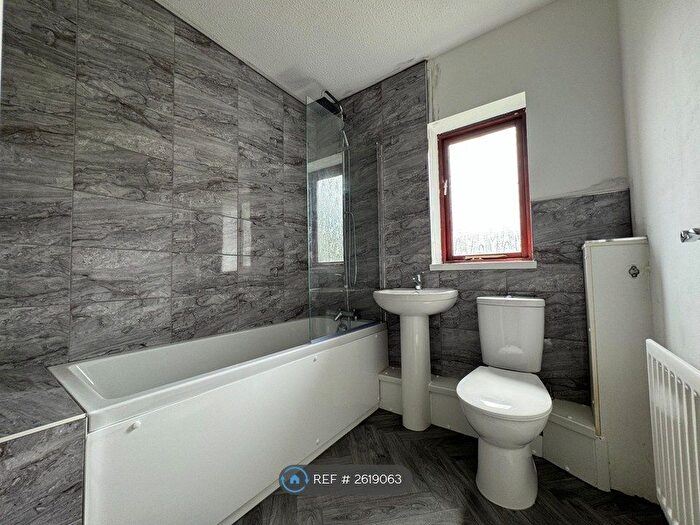 1 Bedroom Semi-Detached House To Rent In Pierce Close, Padiham, Burnley, BB12