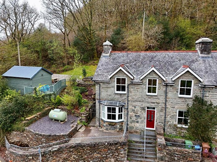 4 Bedroom Semi-Detached House For Sale In Old Post Office, Bontddu, Dolgellau, LL40