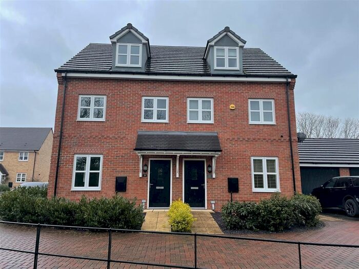 3 Bedroom Semi-Detached House To Rent In Poplar Gardens, Poplar Road, Napton, Southam, CV47