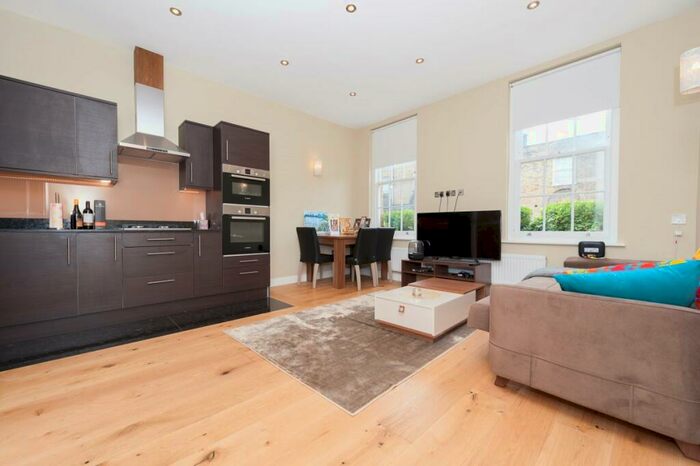 1 Bedroom Flat To Rent In Theberton Street, Angel, N1