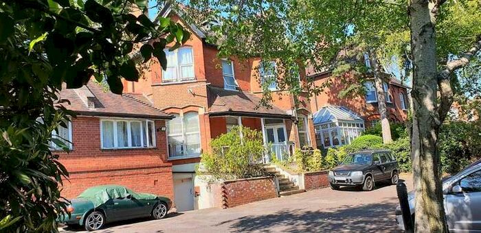 Apartment To Rent In Maidenhead, Berkshire, SL6