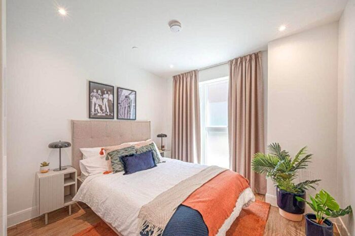 1 Bedroom Flat To Rent In Uncle Colindale, Colindale, London, NW9