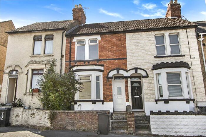 2 Bedroom Terraced House To Rent In Crombey Street, Swindon, Wiltshire, SN1